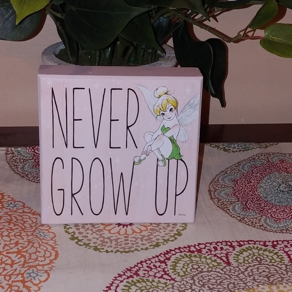 Disney Accents New Tinkerbell Never Grow Up Desk Decor Poshmark